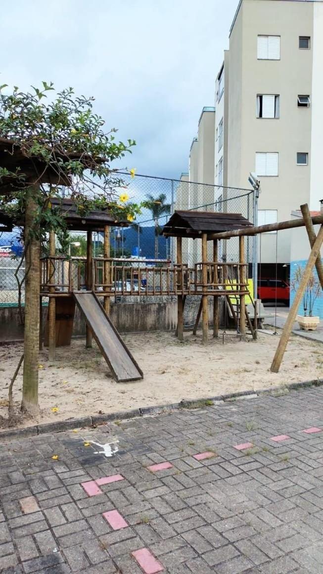 Apartamento Com Piscina Churrasqueira Em Ubatuba Luaran gambar